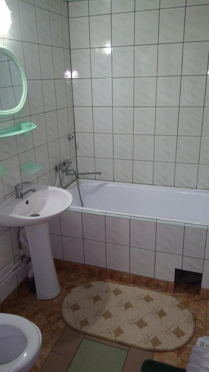 Базилік Люкс Apartment Yaremche Ngoại thất bức ảnh